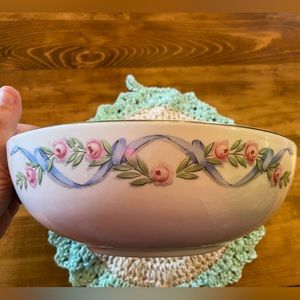 Vintage Hall’s China Wildfire Serving Bowl